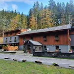 Kamenny Mlyn 3* Strážné