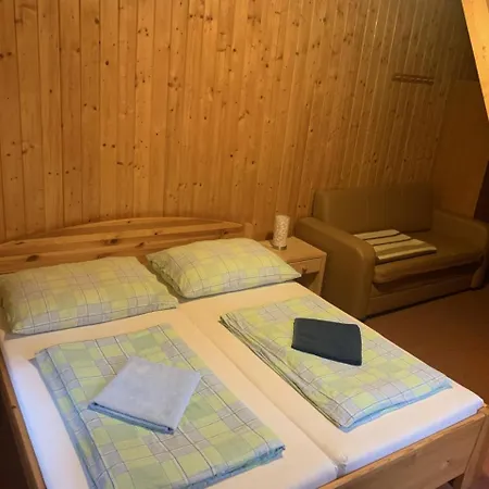 Kamenny Mlyn 3*