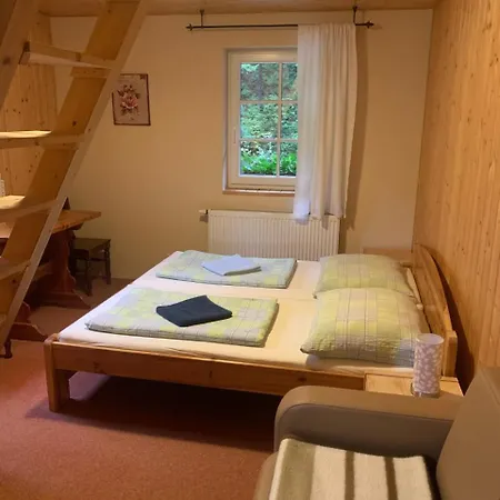 Kamenny Mlyn 게스트하우스 3*