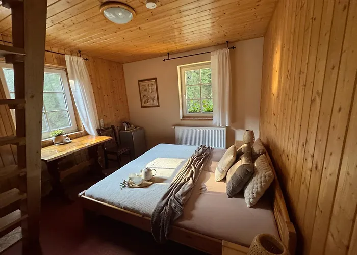 Kamenny Mlyn Pensionat 3*